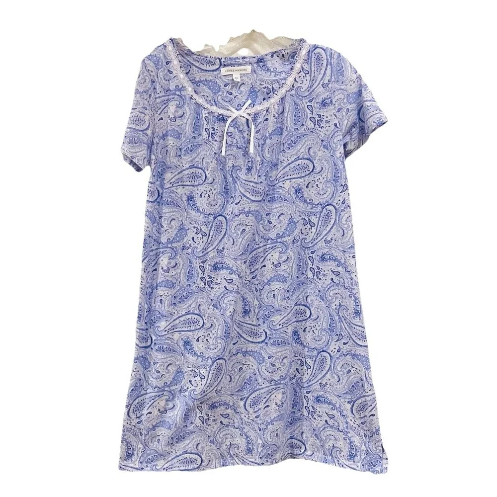 NWOT Women’s Carole Hochman Short Sleeve Blue Purple Paisley Nightshirt Size S